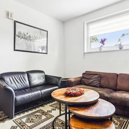 2 Bedroom In Hildfeld *