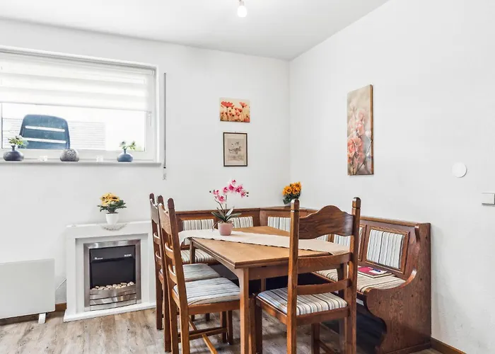 2 Bedroom In Hildfeld Apartman *